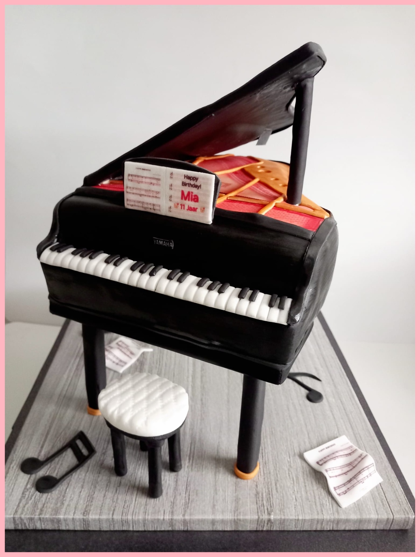 Piano Cake